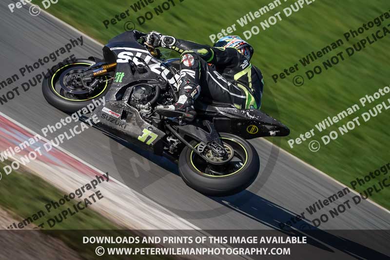 donington no limits trackday;donington park photographs;donington trackday photographs;no limits trackdays;peter wileman photography;trackday digital images;trackday photos